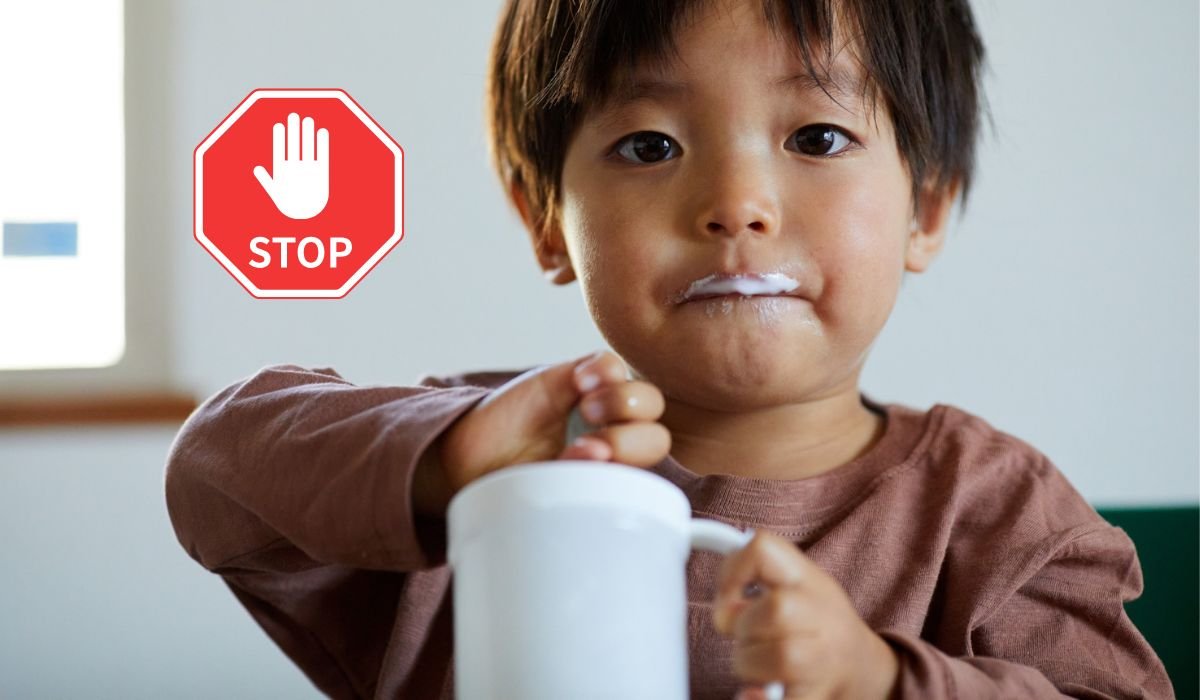 The Right Way to Drink Milk Stop Making These Common Mistakes banner