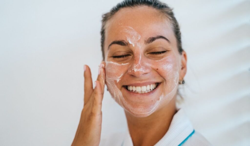 Best Natural Moisturizers Under ₹299 100% Natural & Chemical-Free Banner