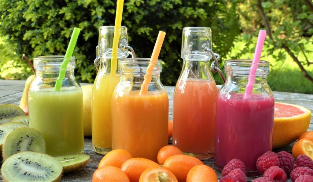 7 Healthy Drinks for Men and Women You Can Easily Make at Home Banner